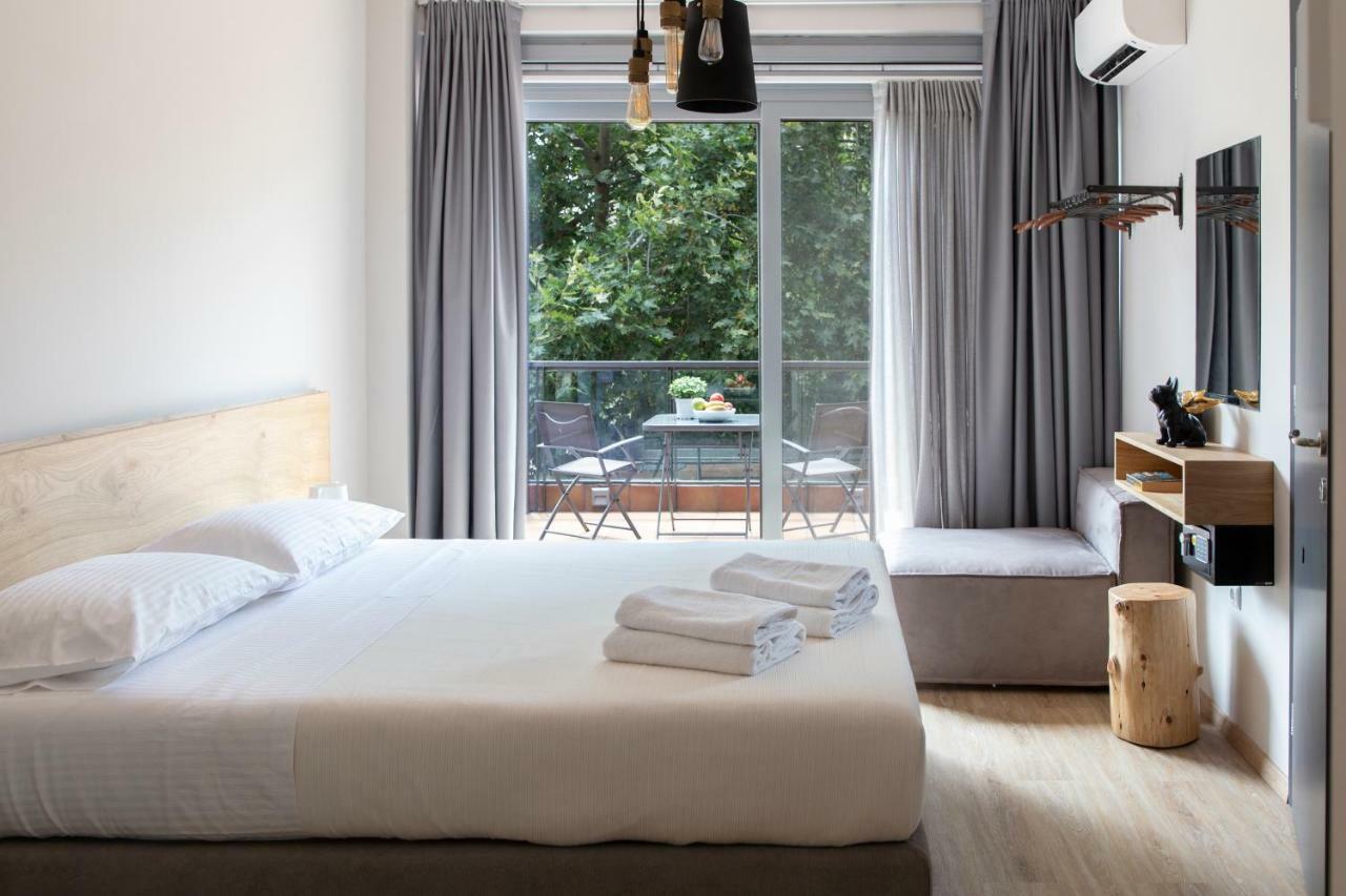 Bespoke House Athens Aparthotel Exterior photo